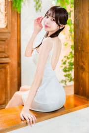 華